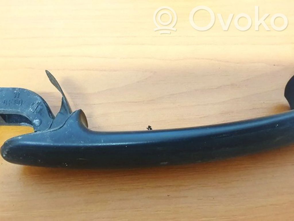 Etuoven ulkokahva   3B0837207,3B0837207