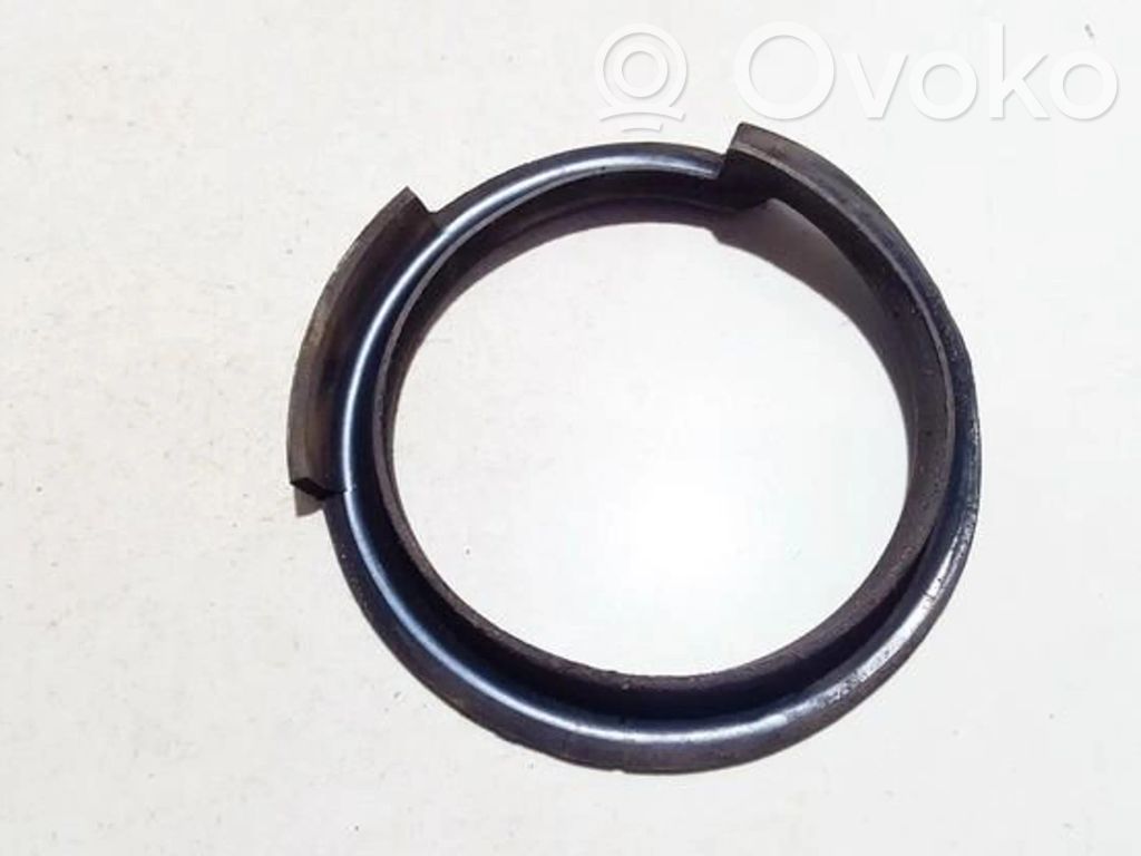 BMW 5 E60 E61 Front coil spring rubber mount 