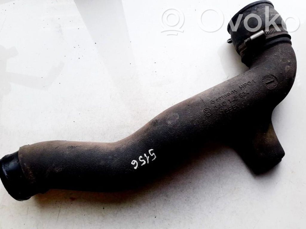 Volkswagen PASSAT B4 Furtun/conductă intercooler 