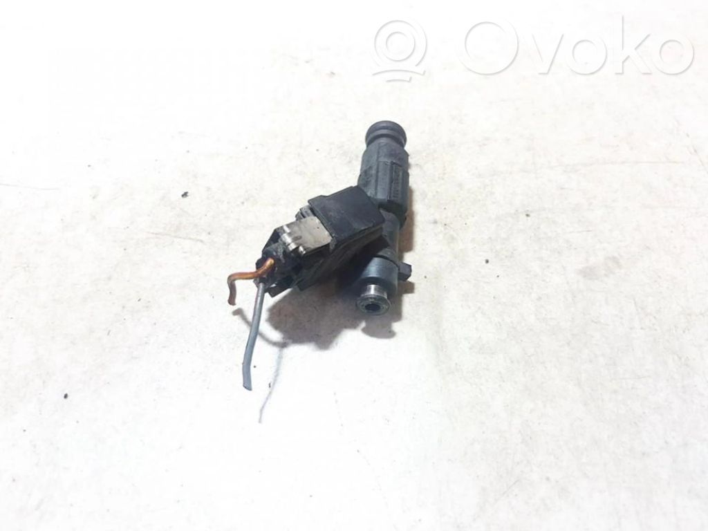 Volkswagen Polo III 6N 6N2 6NF Iniettore