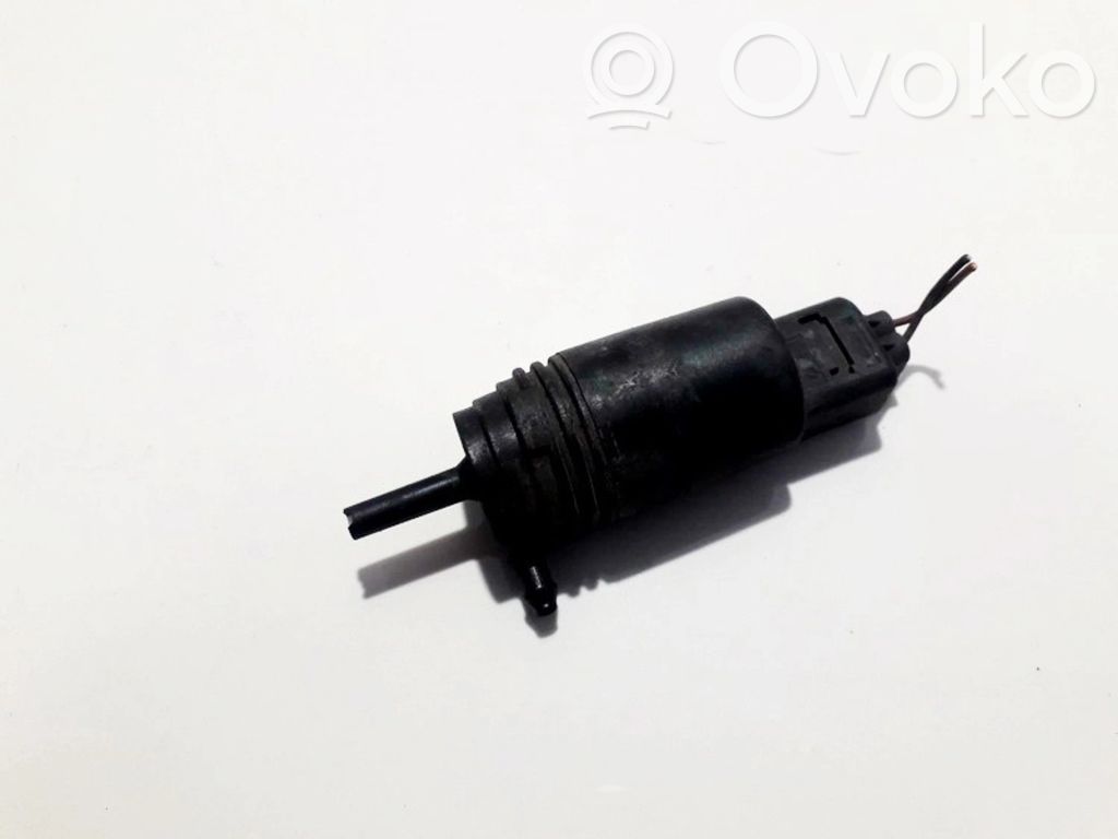 BMW 5 E39 Pumpe Scheibenwaschanlage 