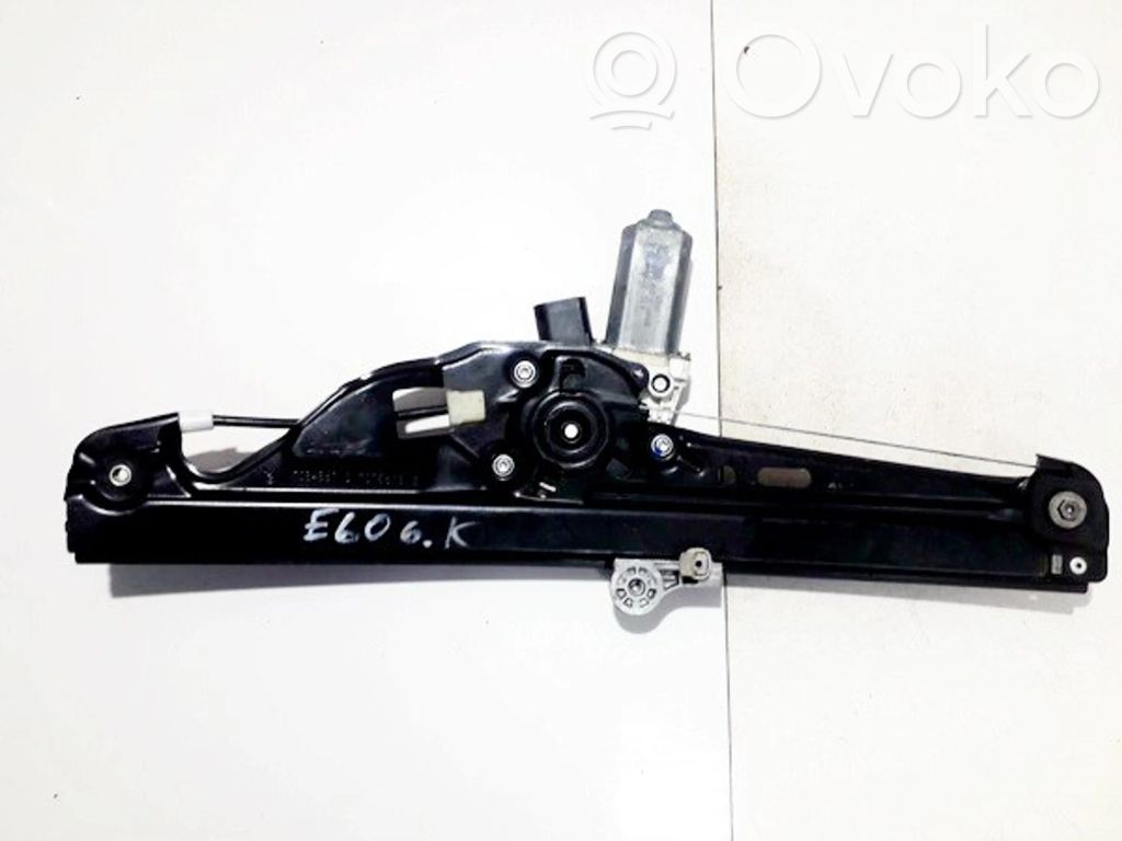 BMW 5 E60 E61 Regulador con motor de la ventanilla de la puerta corredera 