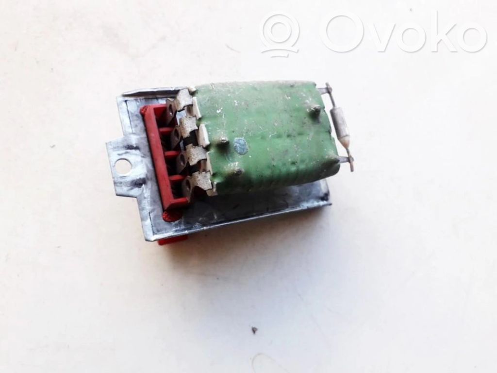 Motor aerotermă/rezistor ventilator   8D0959263,8D0959263