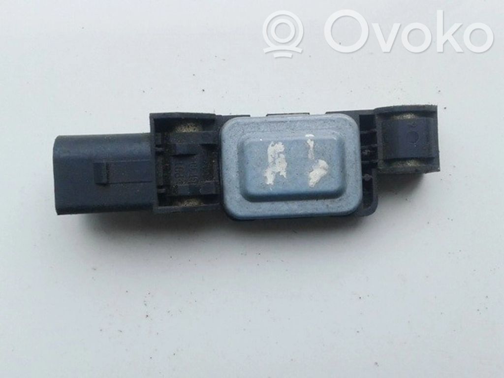 Audi A6 S6 C5 4B Senzor impact/declanșare airbag 