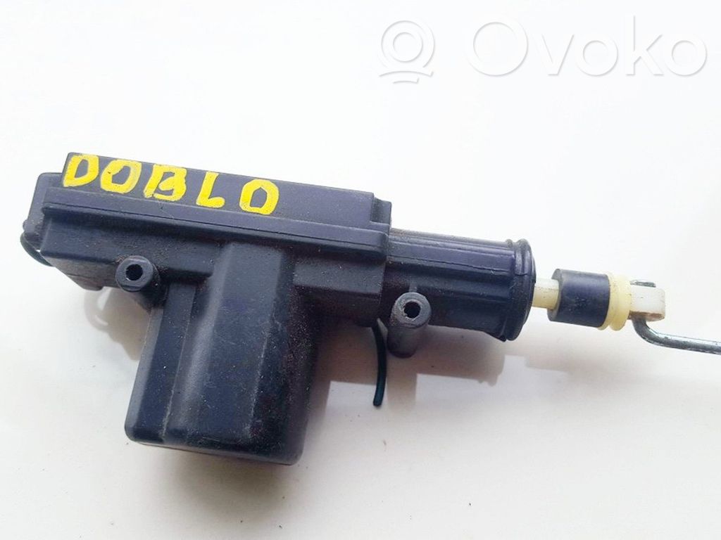Fiat Doblo Motor închidere centralizată 