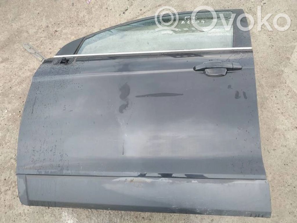 Chevrolet Captiva Tür vorne