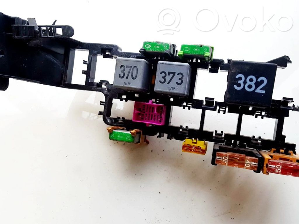 Audi A4 S4 B5 8D Set scatola dei fusibili