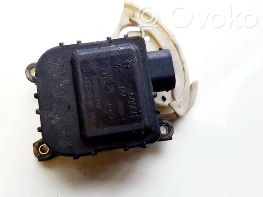 Audi A4 S4 B5 8D Motorino attuatore aria