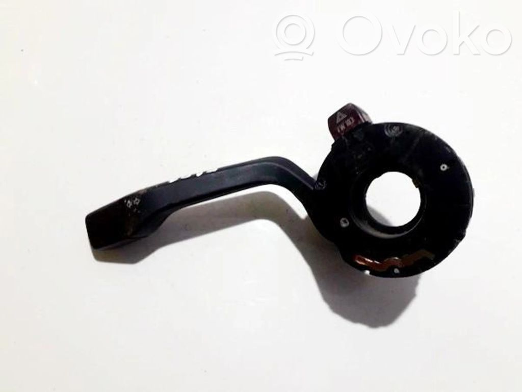 Volkswagen PASSAT B3 Palanca de intermitentes 