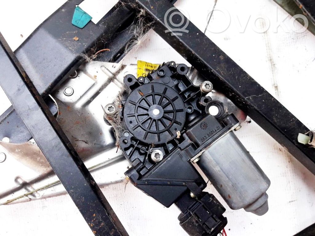 Audi A6 S6 C4 4A Motorino alzacristalli della portiera posteriore 