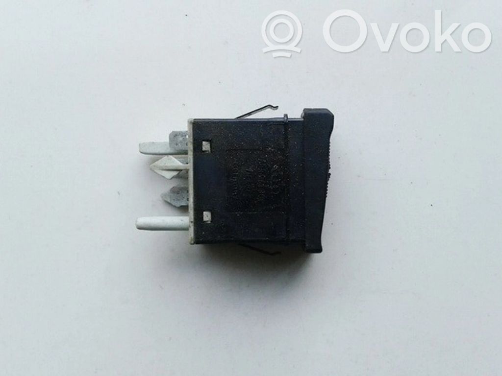 Audi 80 90 S2 B4 Interruttore di regolazione livello altezza dei fari 