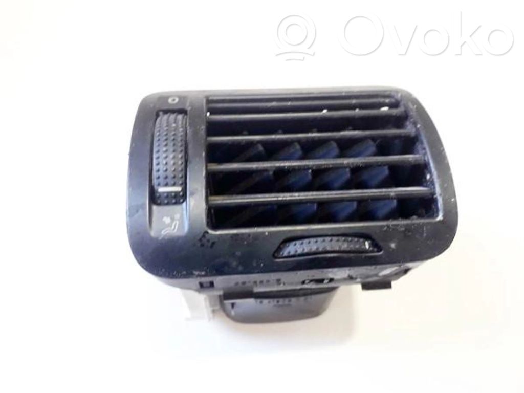 Volkswagen PASSAT B5 Griglia di ventilazione centrale cruscotto 