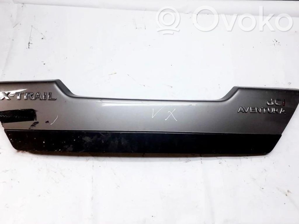 Nissan X-Trail T31 Lampă număr cu montare pe hayon 