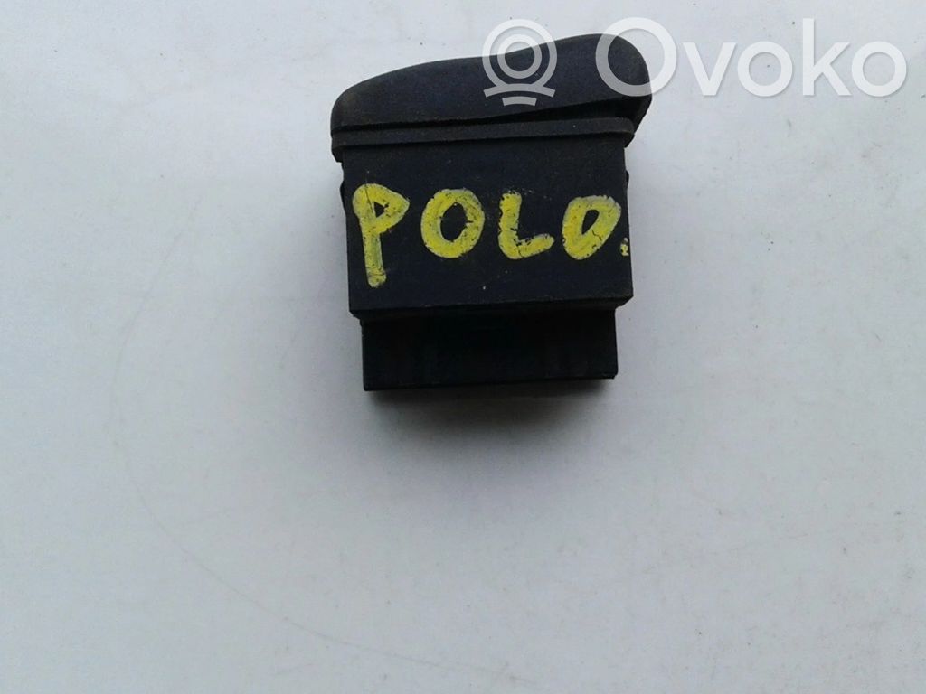 Volkswagen Polo III 6N 6N2 6NF Comutator pornit/oprit airbag pasager 