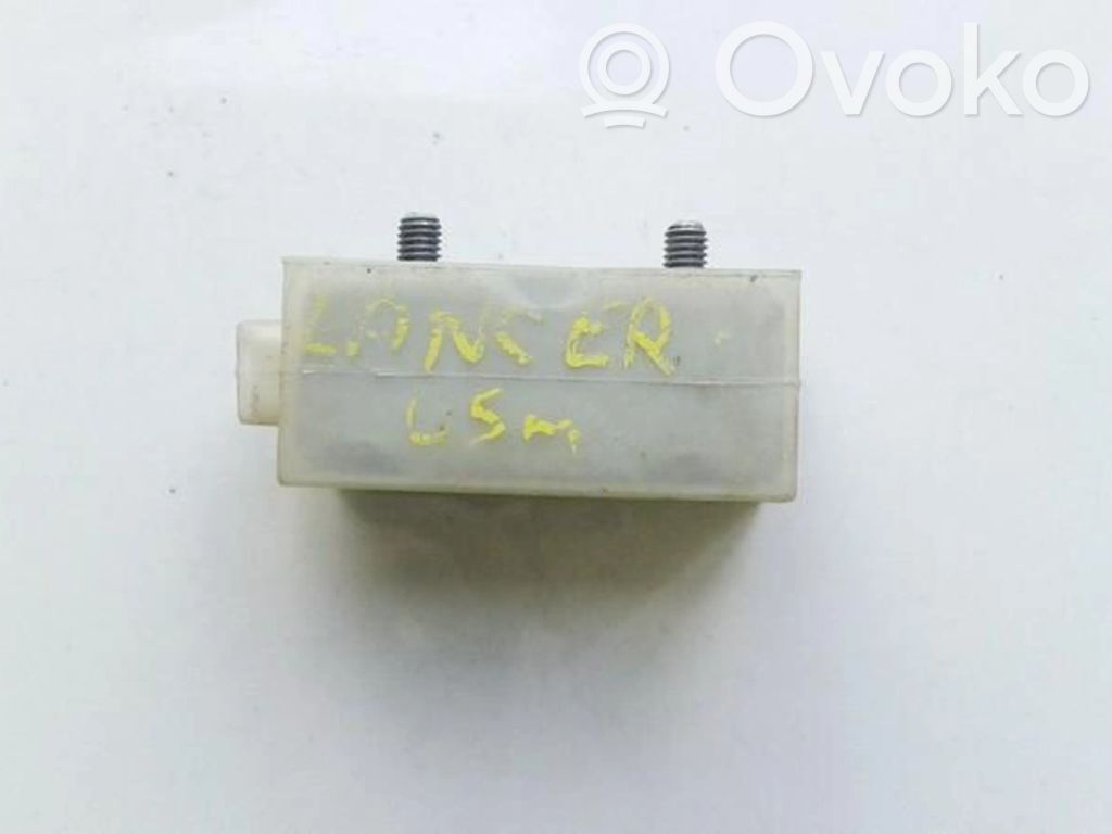 Mitsubishi Lancer Sensor impacto/accidente para activar Airbag 