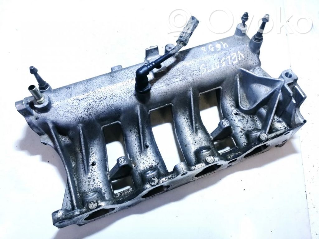 Daihatsu Cuore Colector de admisión 