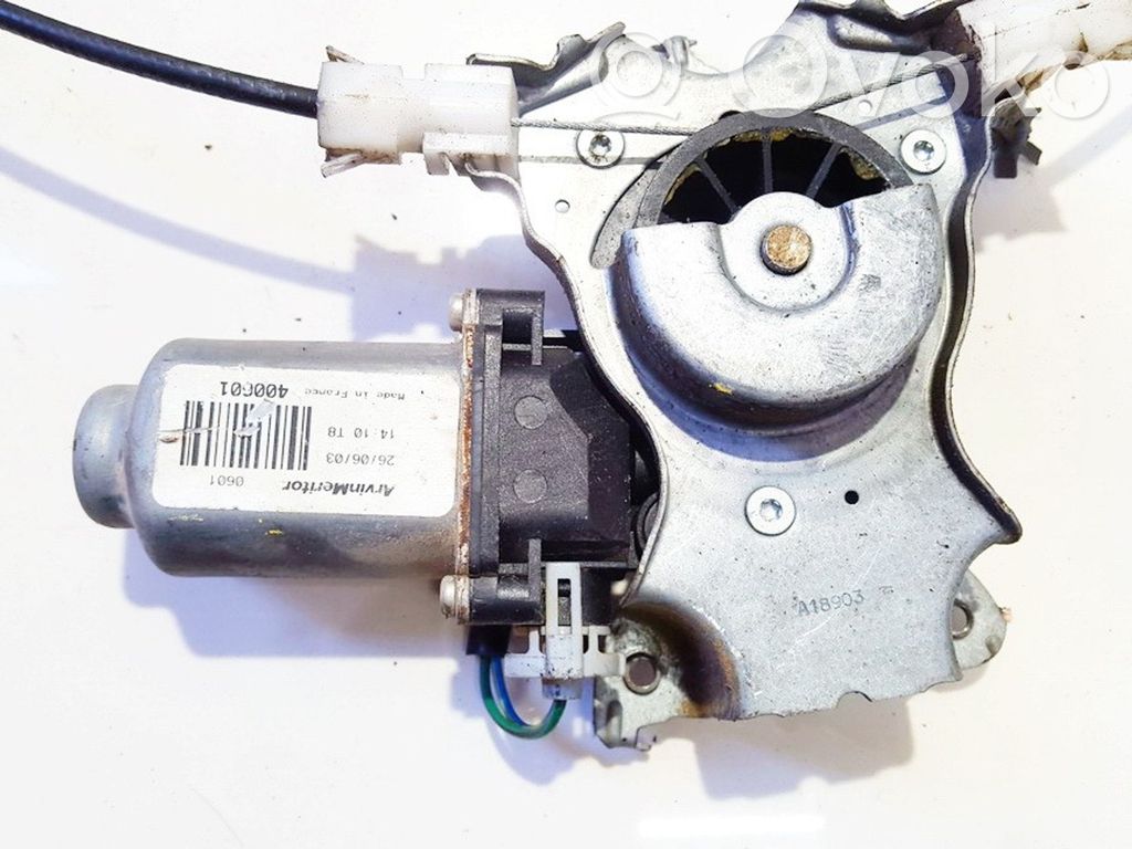 Nissan Primera Motorino alzacristalli della portiera posteriore 