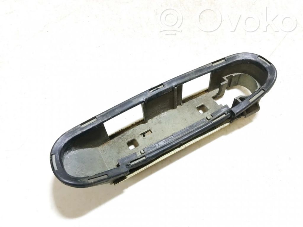 Etuoven ulkokahva   4B1837885,4B1837885