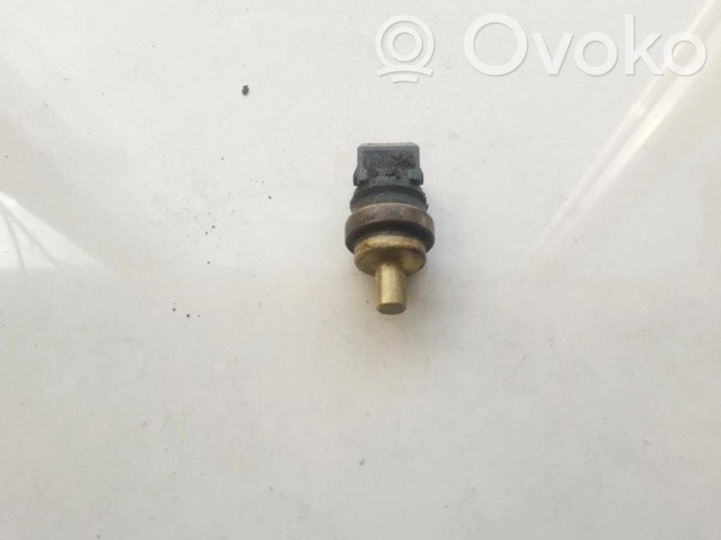 Audi A4 S4 B5 8D Sensore temperatura del liquido di raffreddamento 
