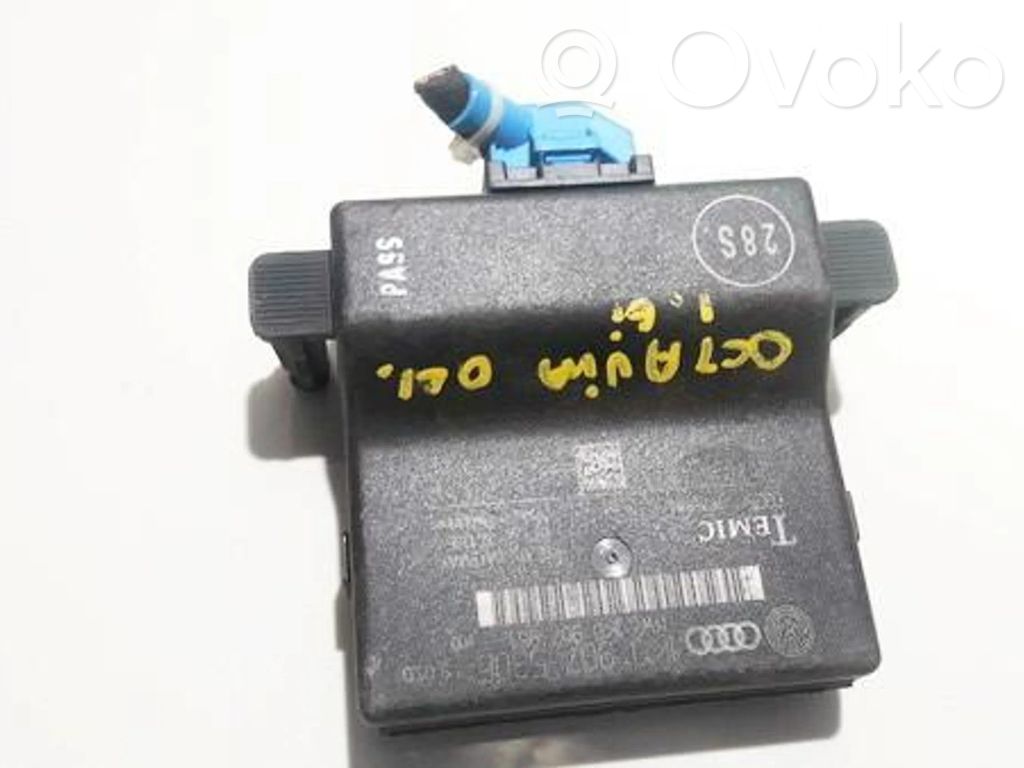 Volkswagen Golf V Centralina/modulo portiere 