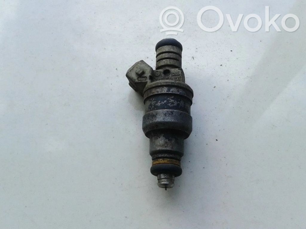 Renault Safrane Inyector de combustible 