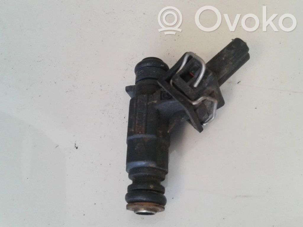 Mercedes-Benz A W168 Injector combustibil 