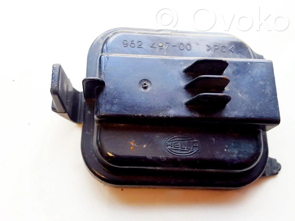 Volkswagen Polo III 6N 6N2 6NF Cache-poussière de phare avant