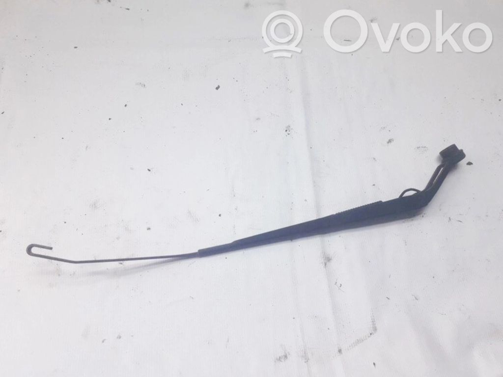 Mazda 626 Front wiper blade arm 