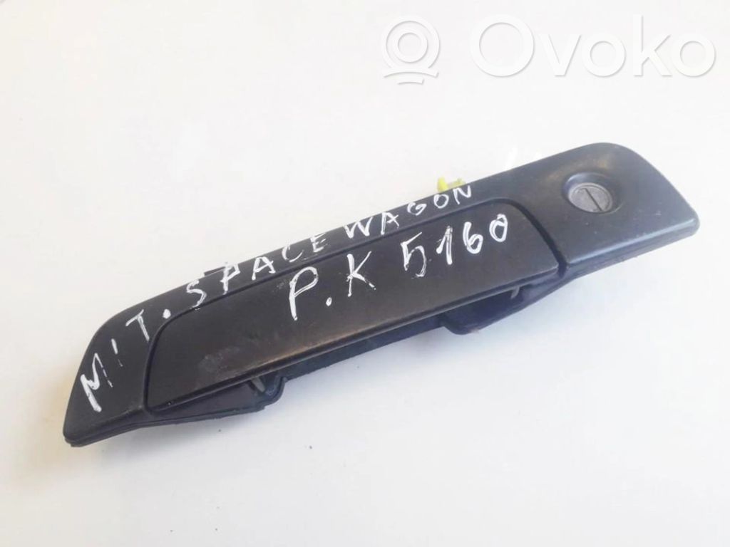 Manecilla externa puerta delantera   MR271867,MR271867