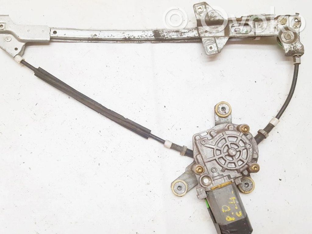 Audi A6 S6 C4 4A Alzacristalli del portellone scorrevole con motorino