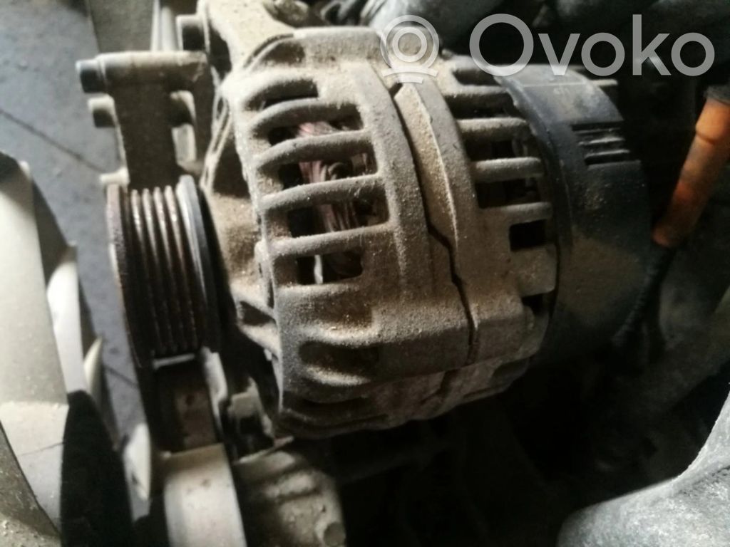 Audi A4 S4 B5 8D Generatore/alternatore