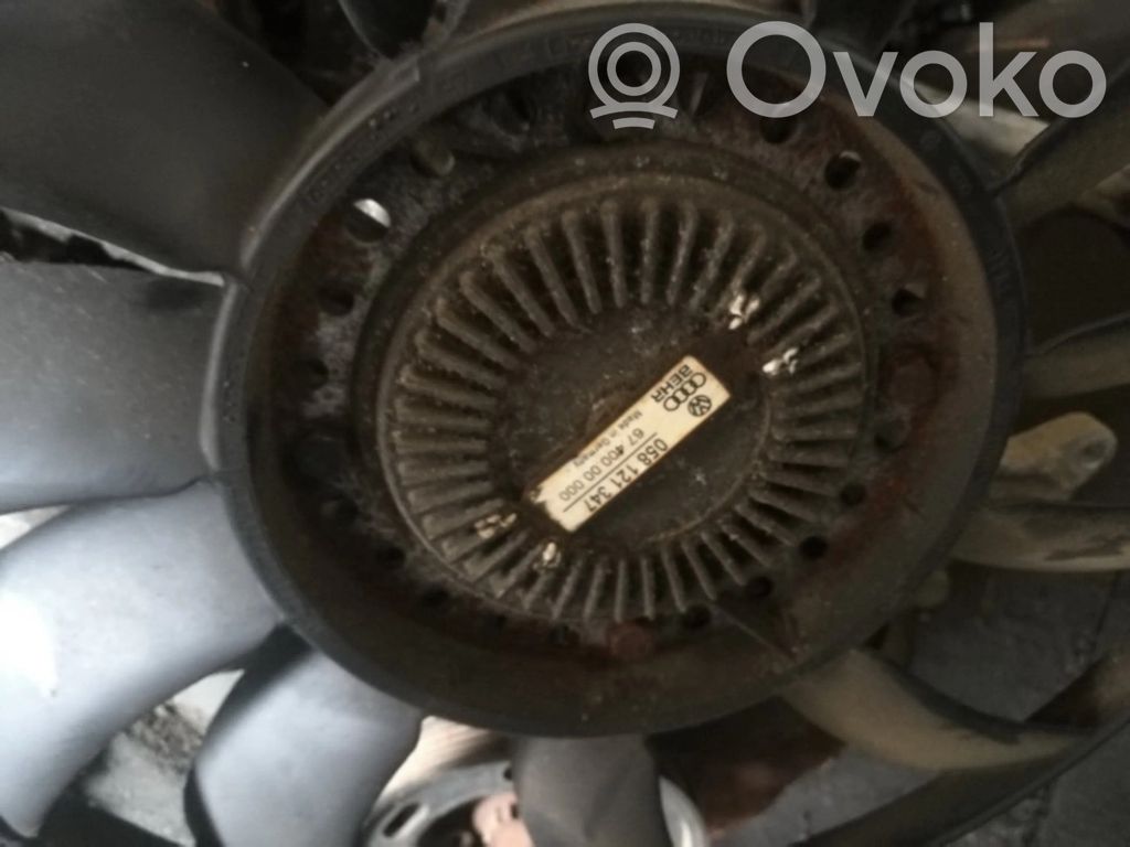 Audi A4 S4 B5 8D Frizione della ventola viscostatica 