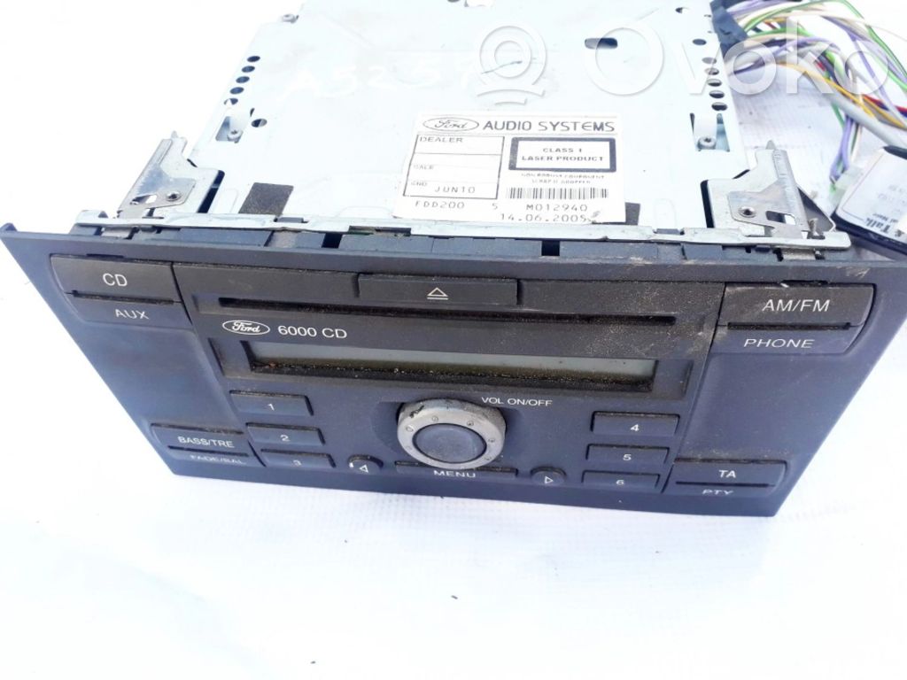 Ford Mondeo Mk III Panel / Radioodtwarzacz CD/DVD/GPS 