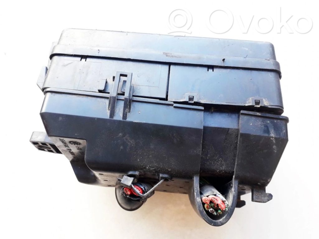 Ford Mondeo Mk III Set cutie siguranțe 