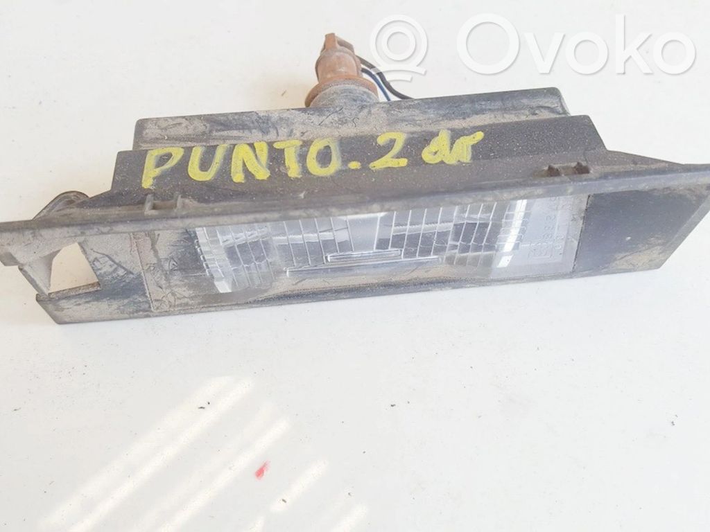 Fiat Punto (188) Numerio apšvietimas 