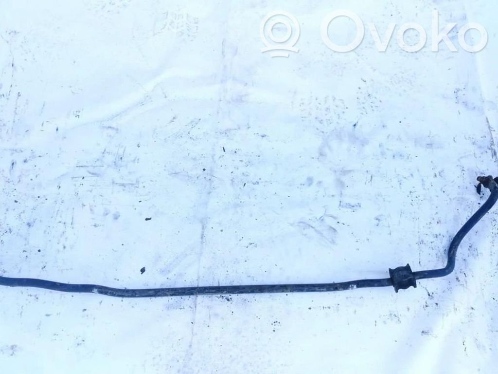 Barra estabilizadora delantera