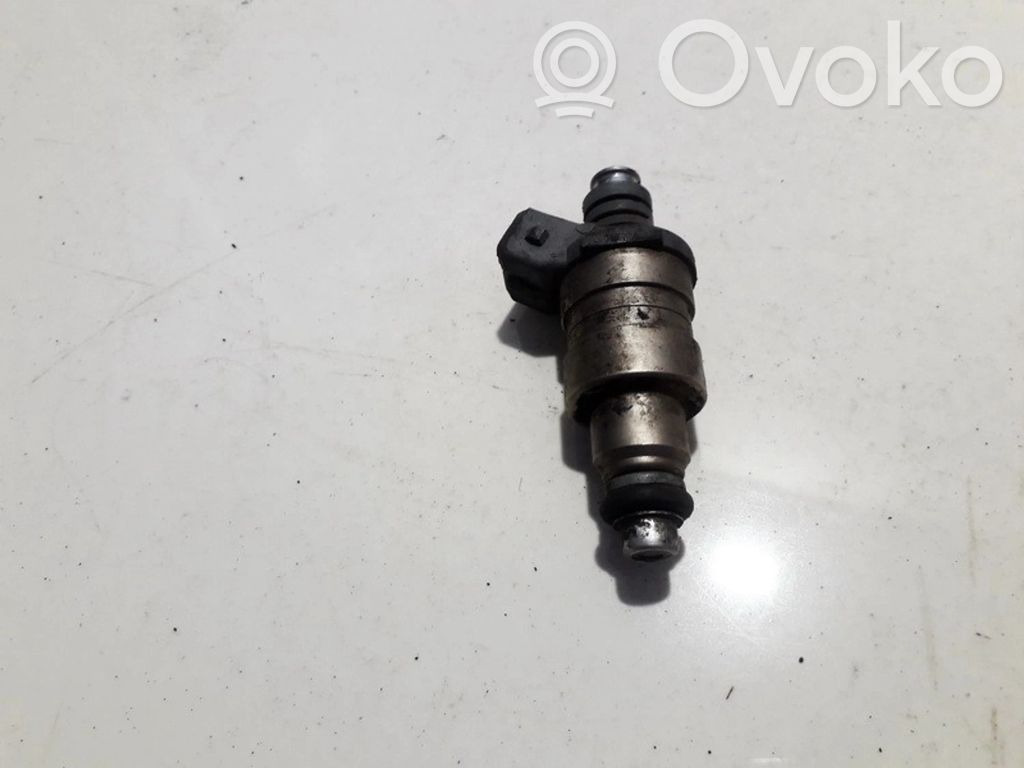 Ford Fiesta Inyector de combustible 