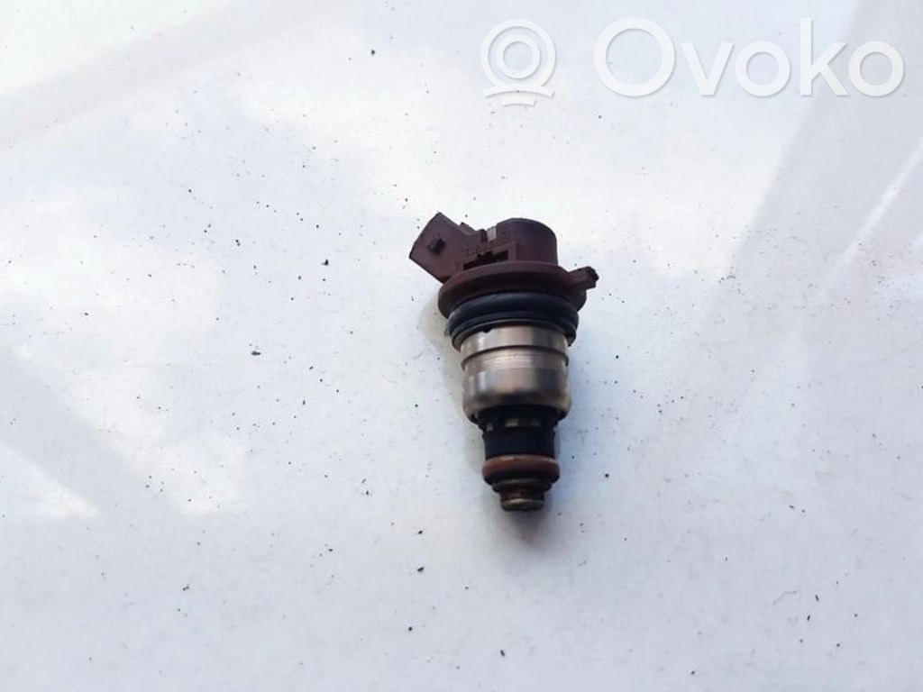 Ford Fiesta Polttoainesuutin 