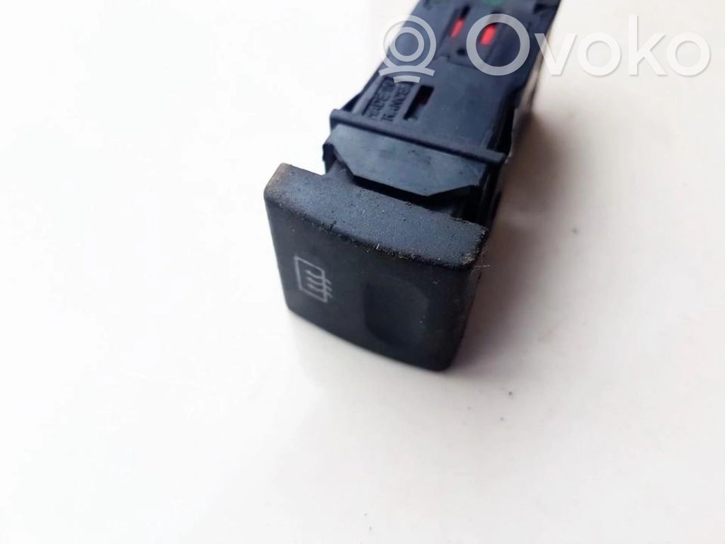Peugeot 406 Windscreen/window heater switch 