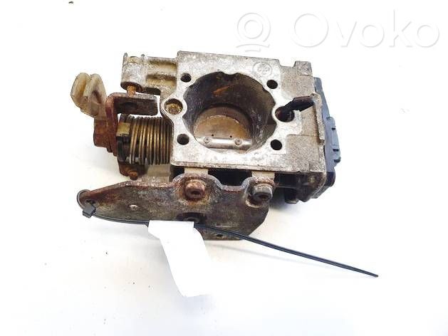 Volkswagen Golf II Zawór przepustnicy 
