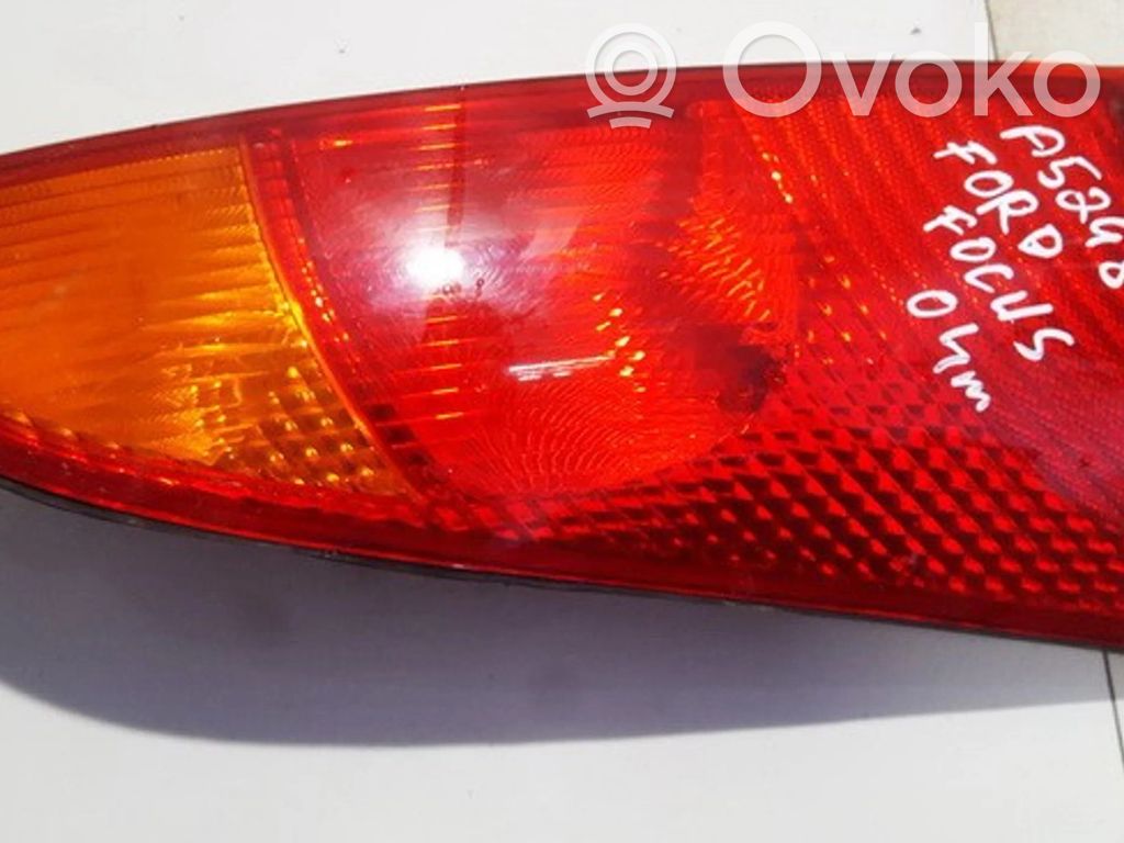Ford Focus Lampă spate în caroserie 