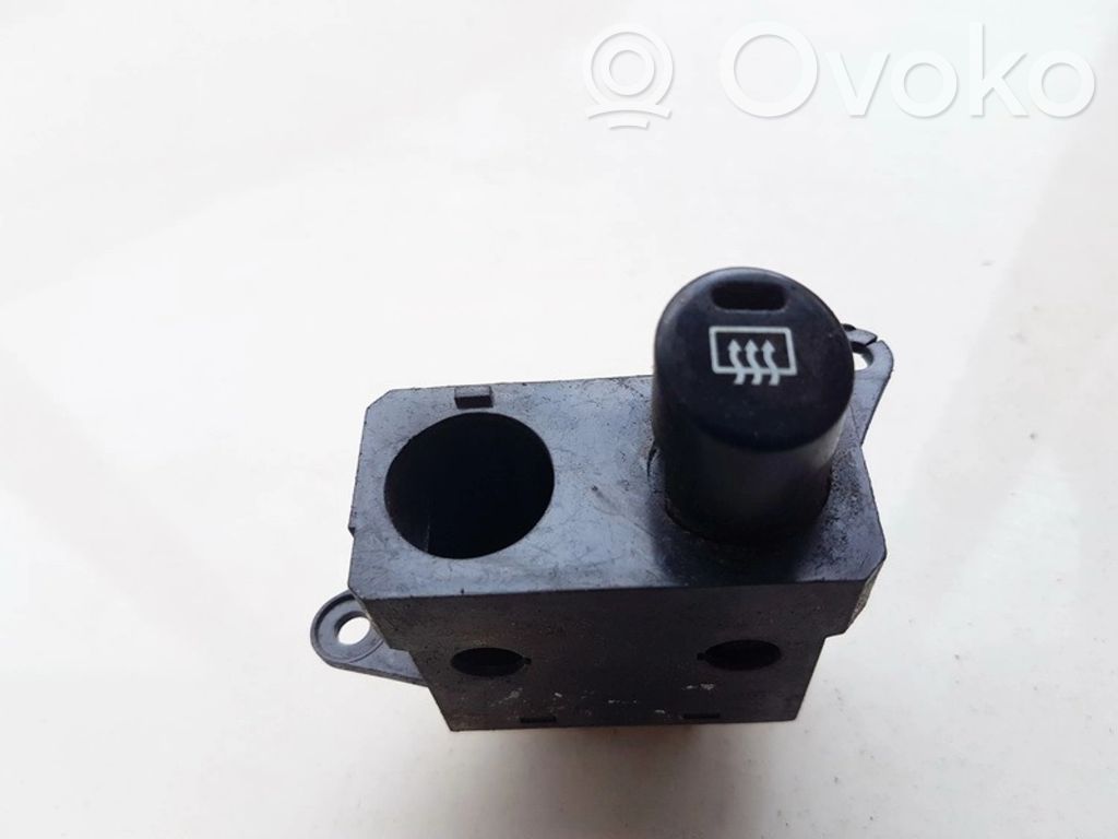 Windscreen/window heater switch