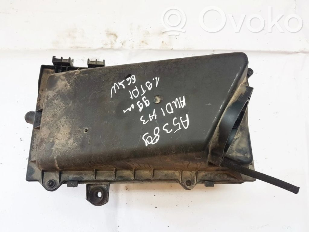 Audi A3 S3 8L Scatola del filtro dell’aria