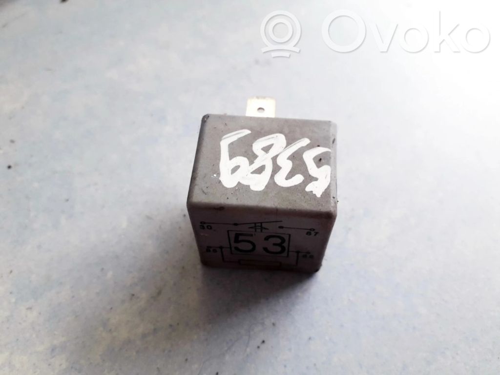 Audi A3 S3 8L Autres relais