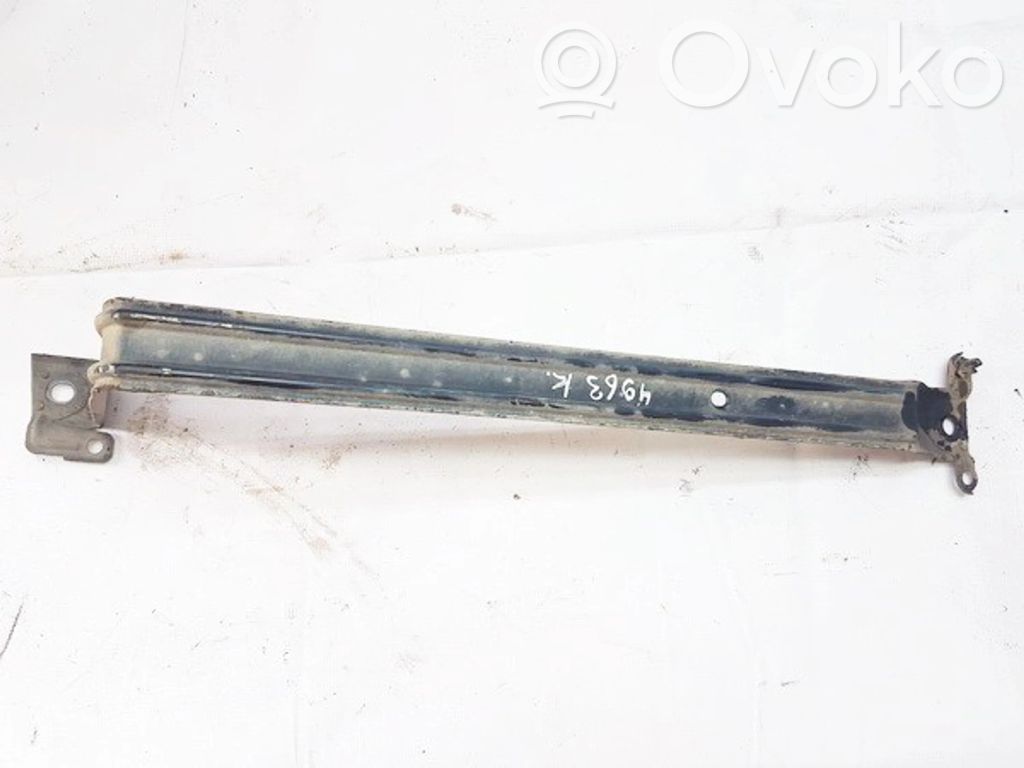 Sangle de réservoir de carburant