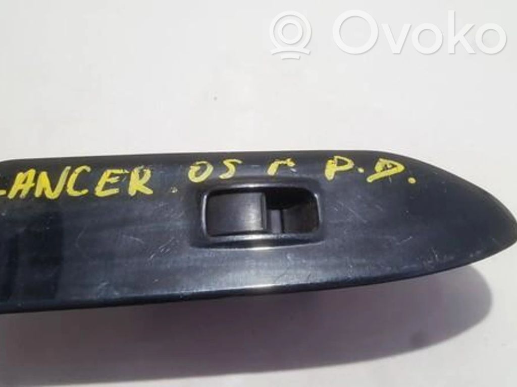Przyciski szyb   MR587851,C8DD386M,C8DD386M,MR587851
