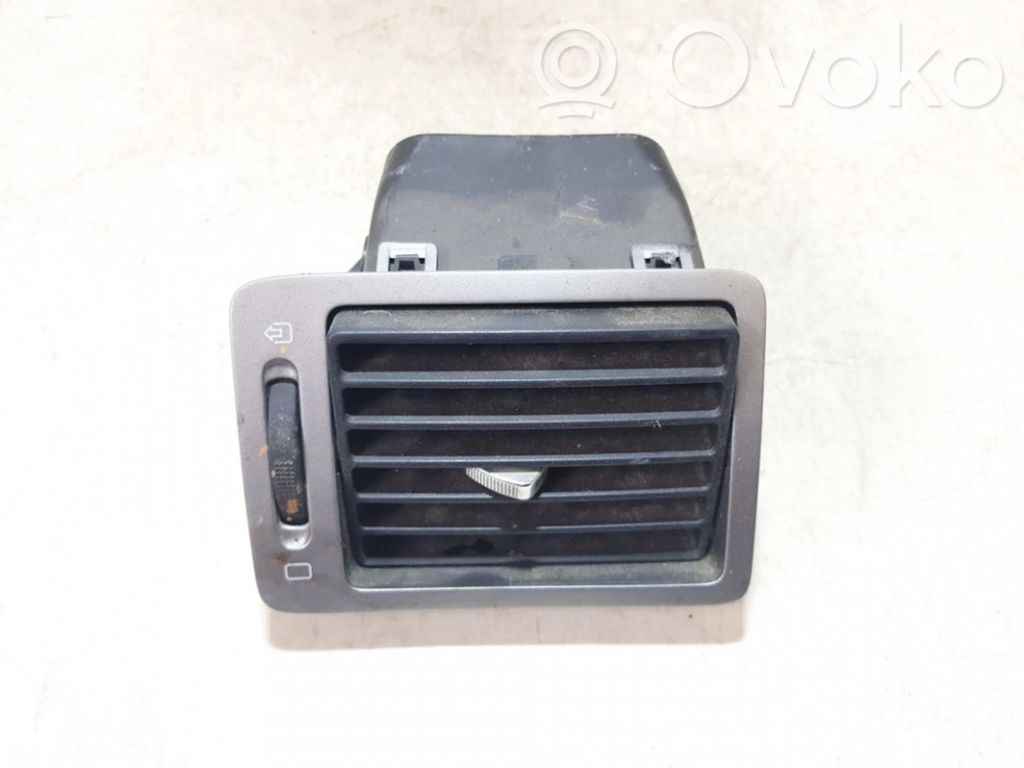 Peugeot 307 Griglia di ventilazione centrale cruscotto