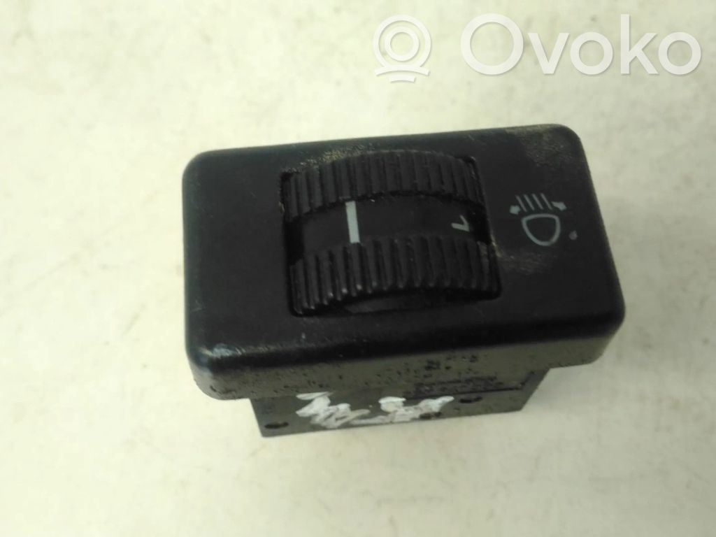 Volkswagen Golf IV Comutator control nivel faruri 