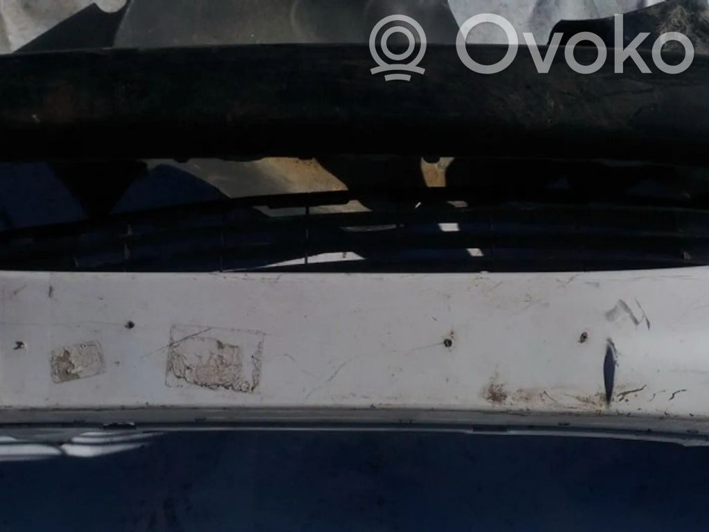 Peugeot 206 Parachoques delantero 