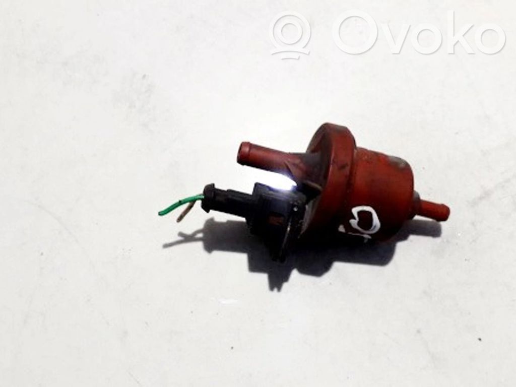 Peugeot 206 Supapă vacuum 